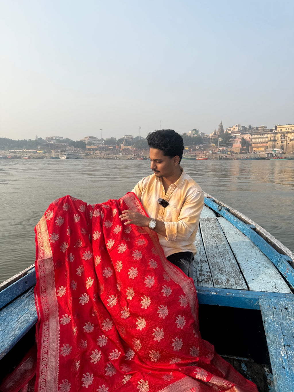 Red Banarasi Mashru Silk Saree All Over Alfi Meena Buta