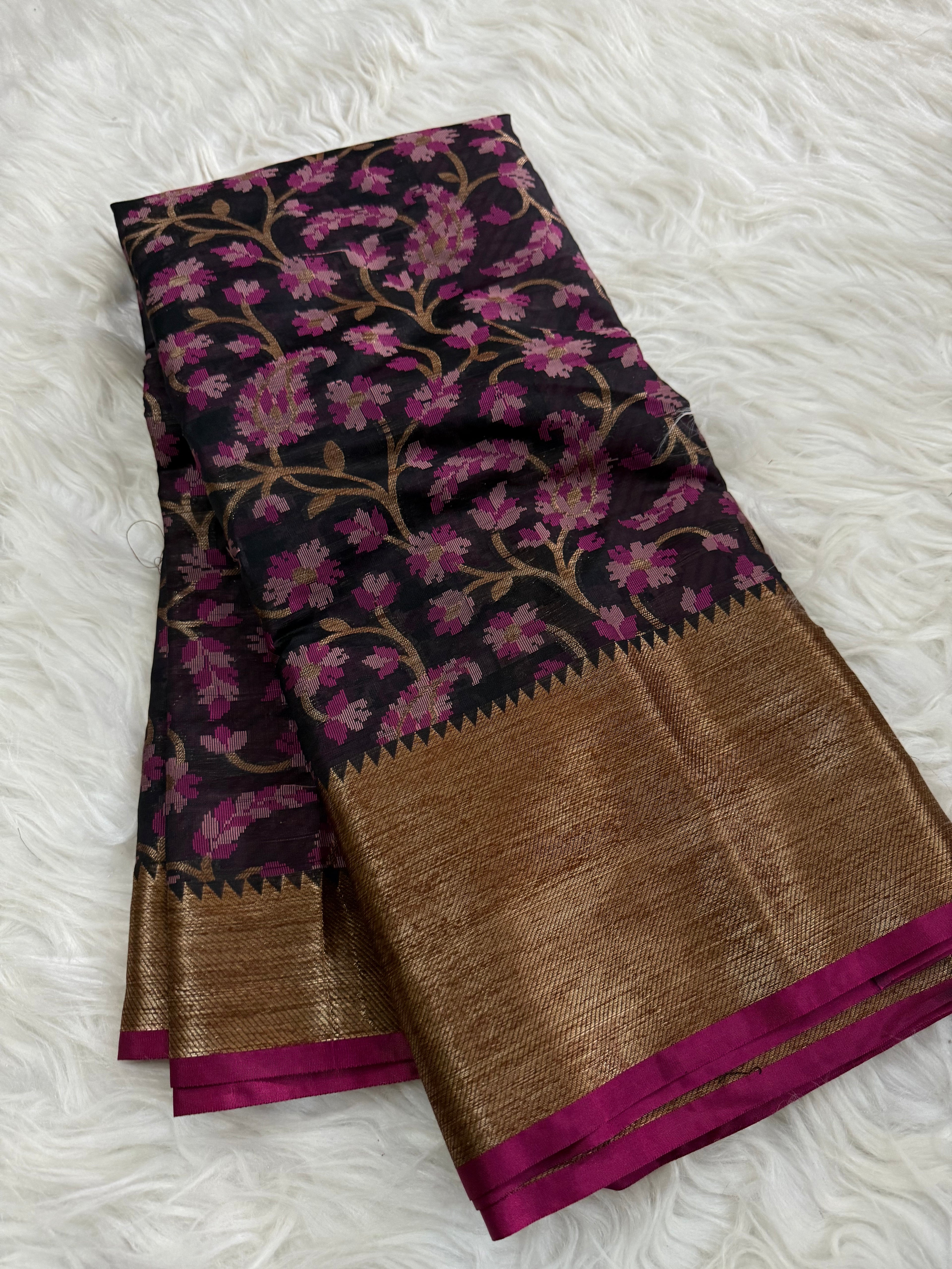 Multi colour Jaal Silk Saree
