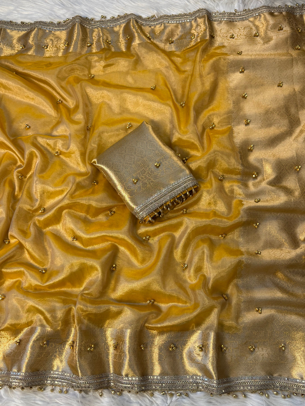 Banarasi tissue saree X ghungroo work