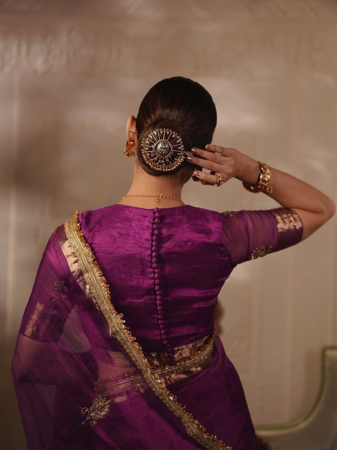 Purple 100%Pure Banarasi Tissue Saree with Hand Work on all over Body with Intricate Border and Pallu Design Along with diamond  Lace Work