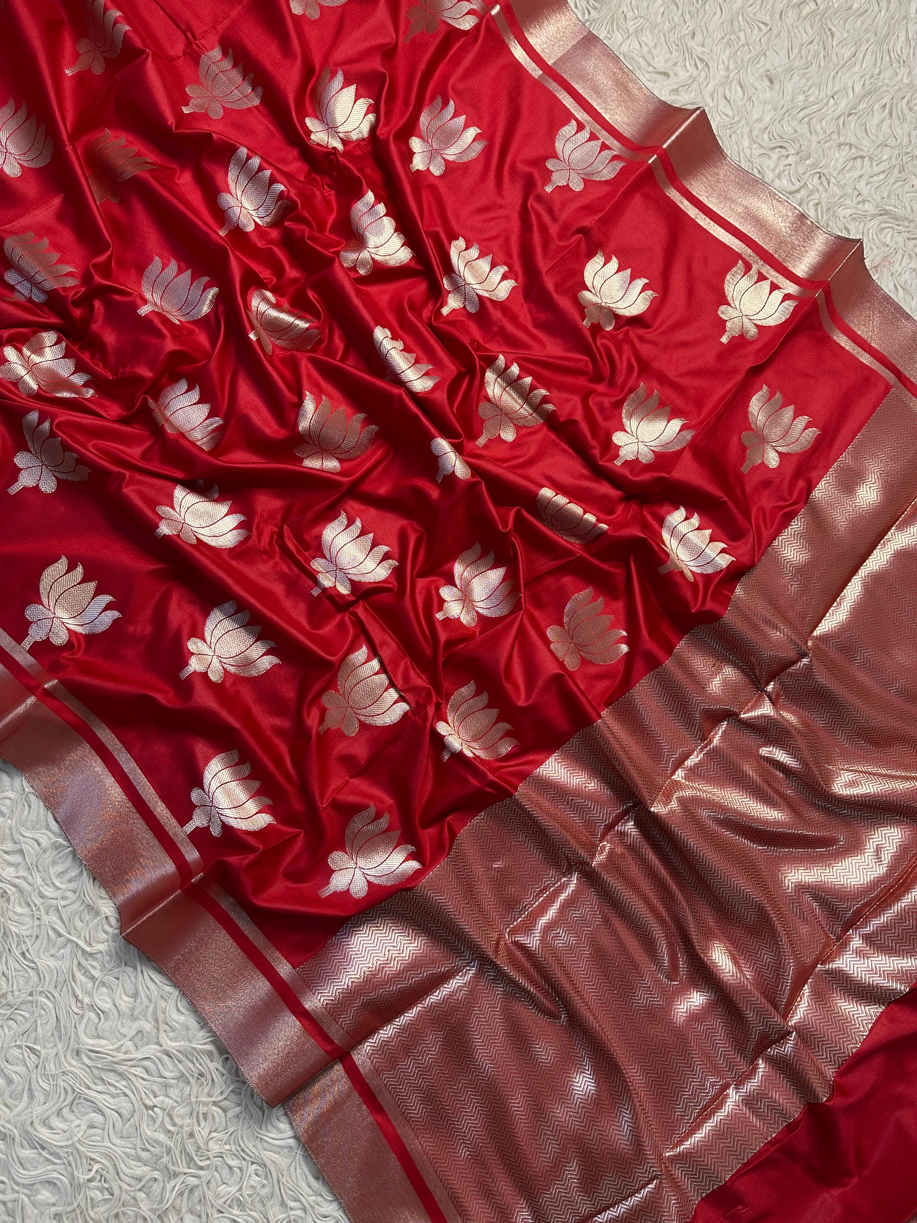 Bridal Red Semi mashru katan Banarasi saree