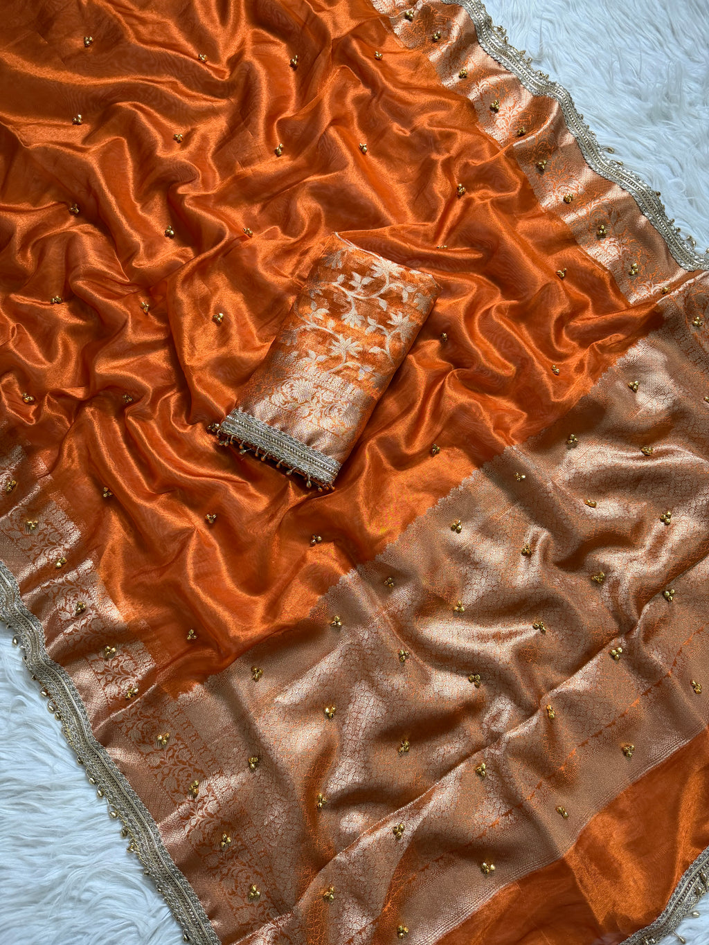 Banarasi tissue saree X ghungroo work
