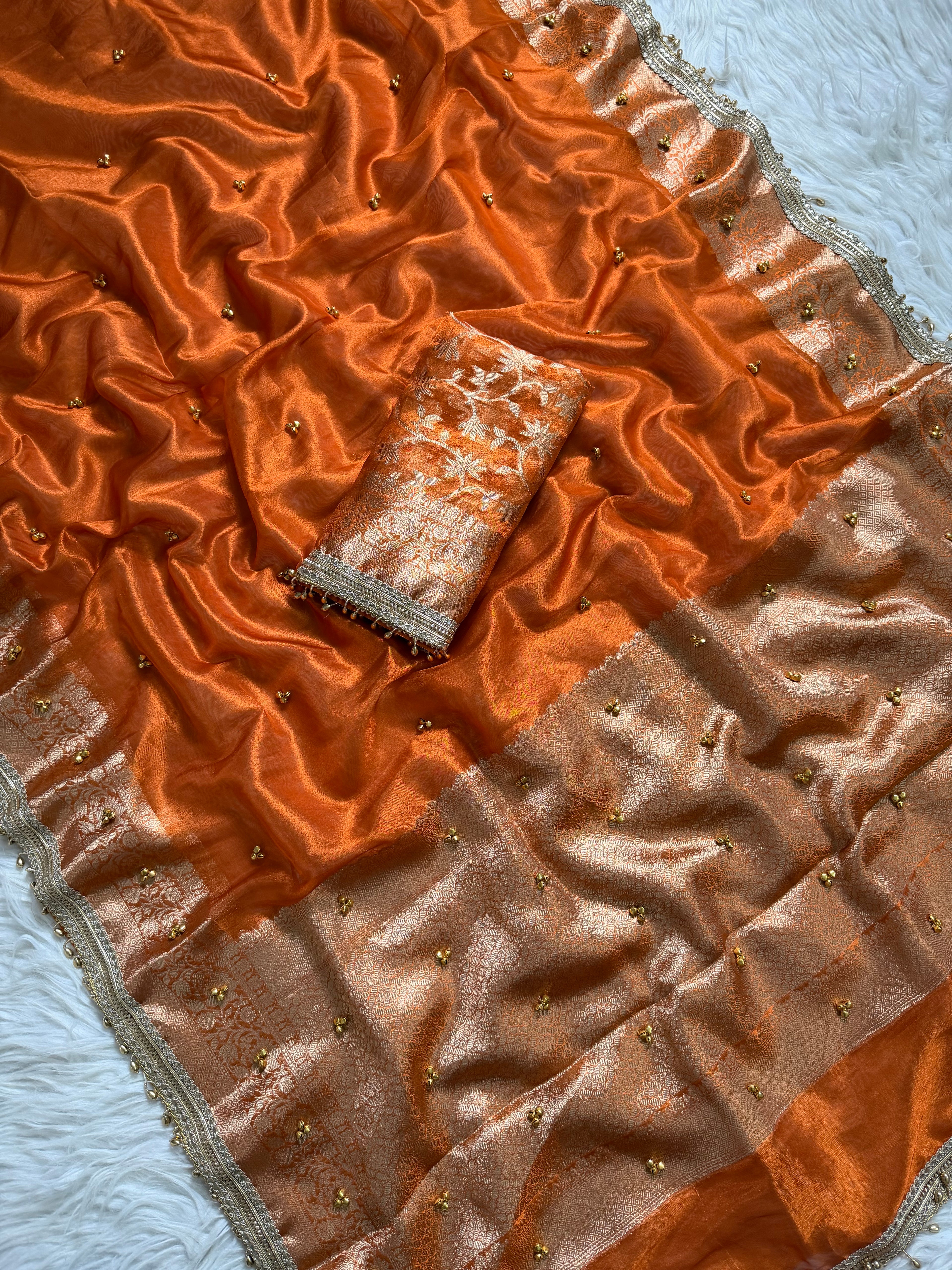 Banarasi tissue saree X ghungroo work