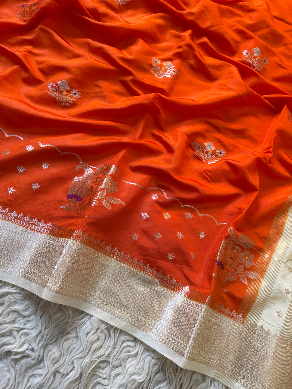 Butter Silk Banarasi Saree with minakari buti and border