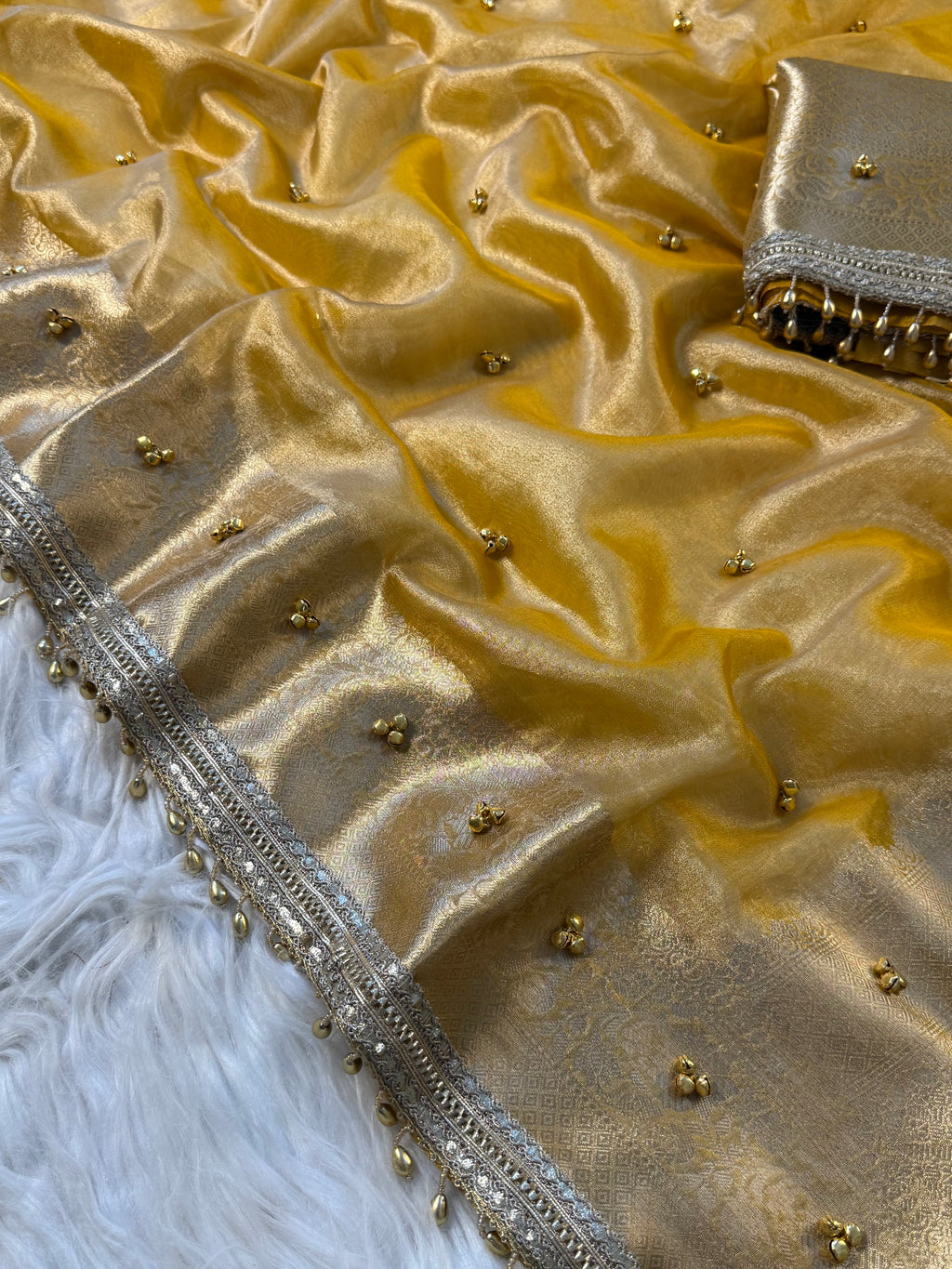 Banarasi tissue saree X ghungroo work