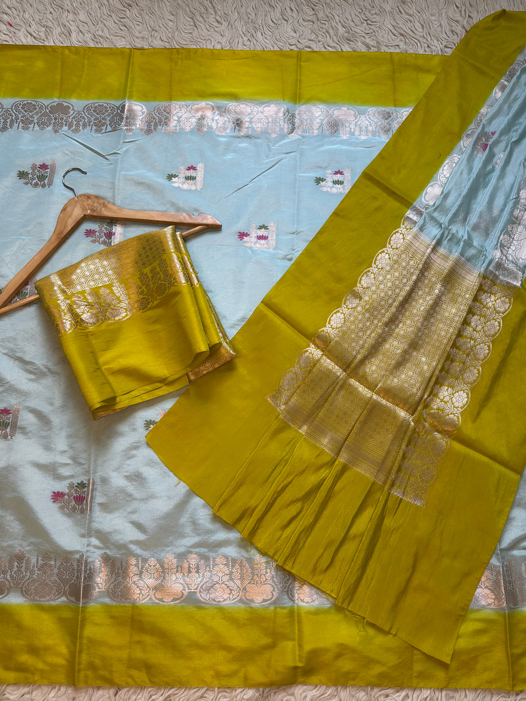 Butter Silk Banarasi Saree with minakari buti and border