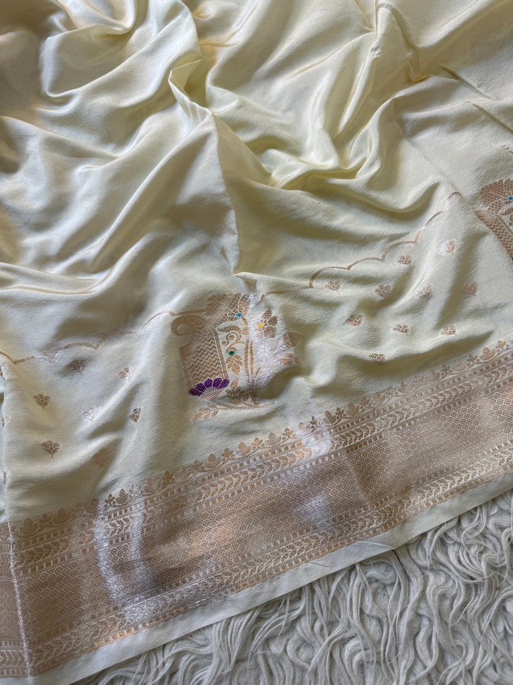 Butter Silk Banarasi Saree with minakari buti and border