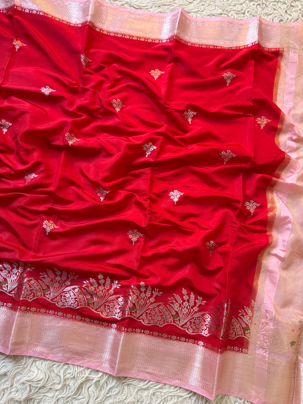 Butter Silk Banarasi Saree with minakari buti and border