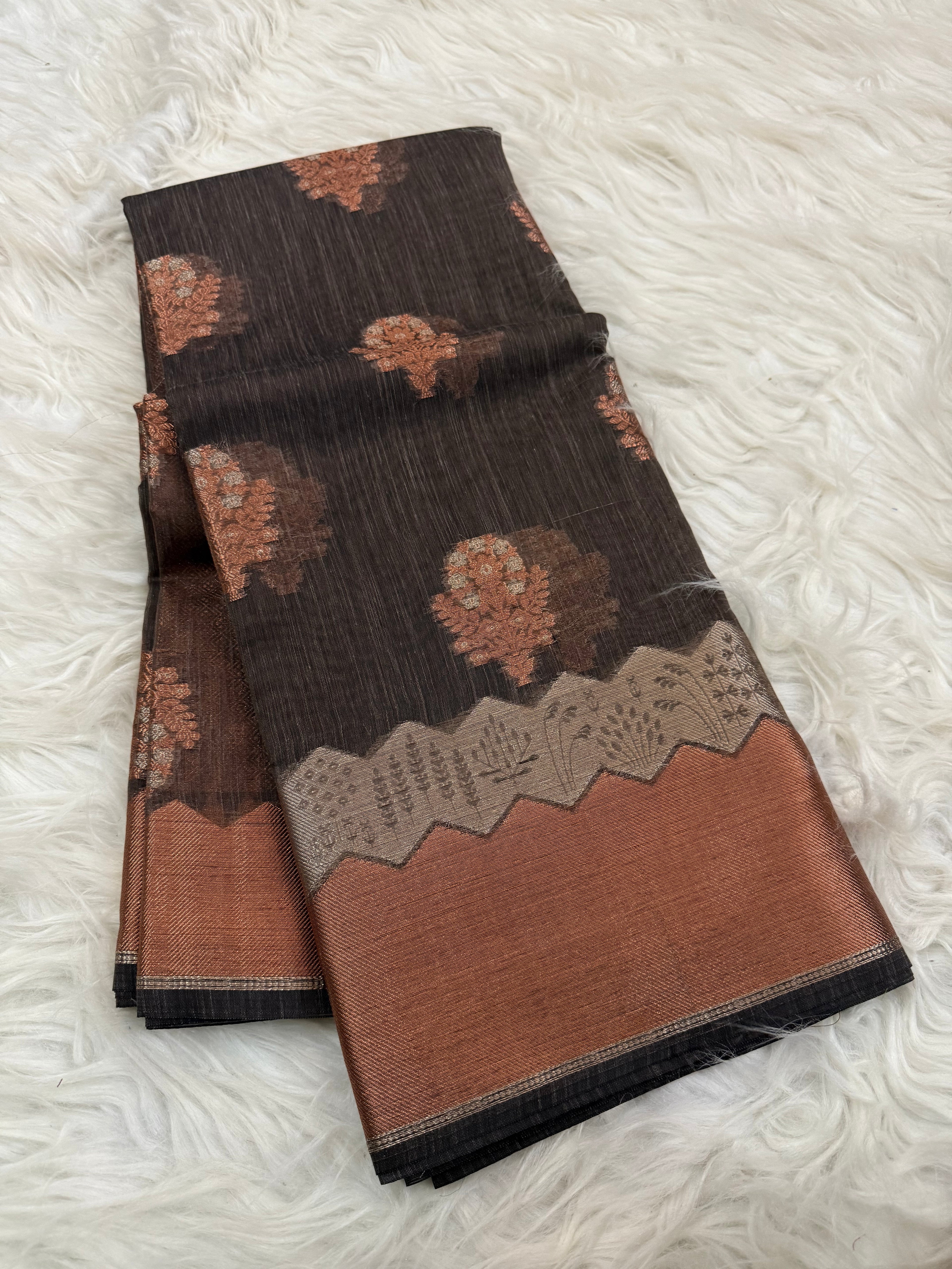 Alfi Buta linen Saree