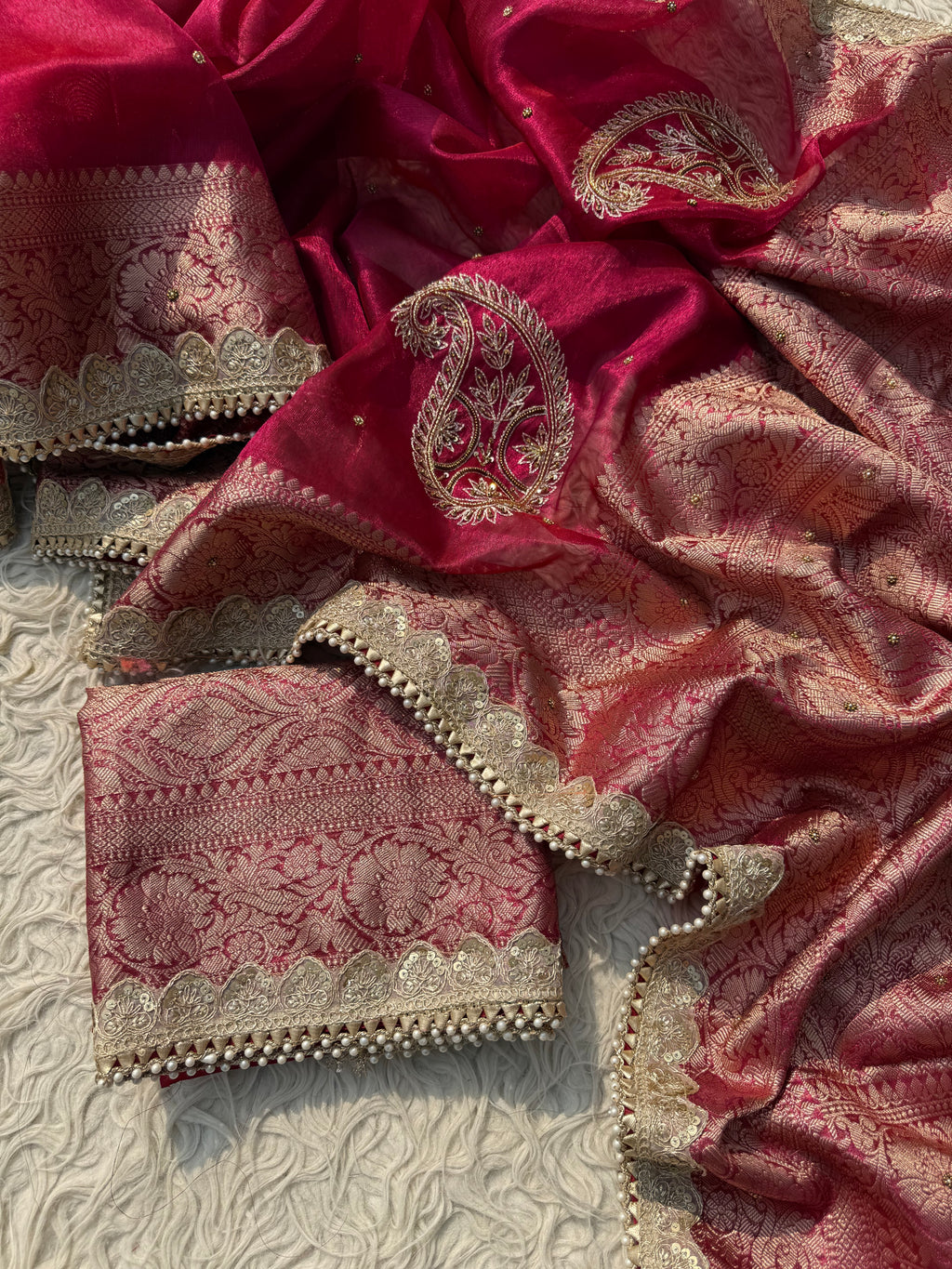 Designer rani Tissue Saree with Pearl and Mirror Work Border Attached Jhalar Pearl in Pallu and Elegant Jaal Pattern Blouse Piece