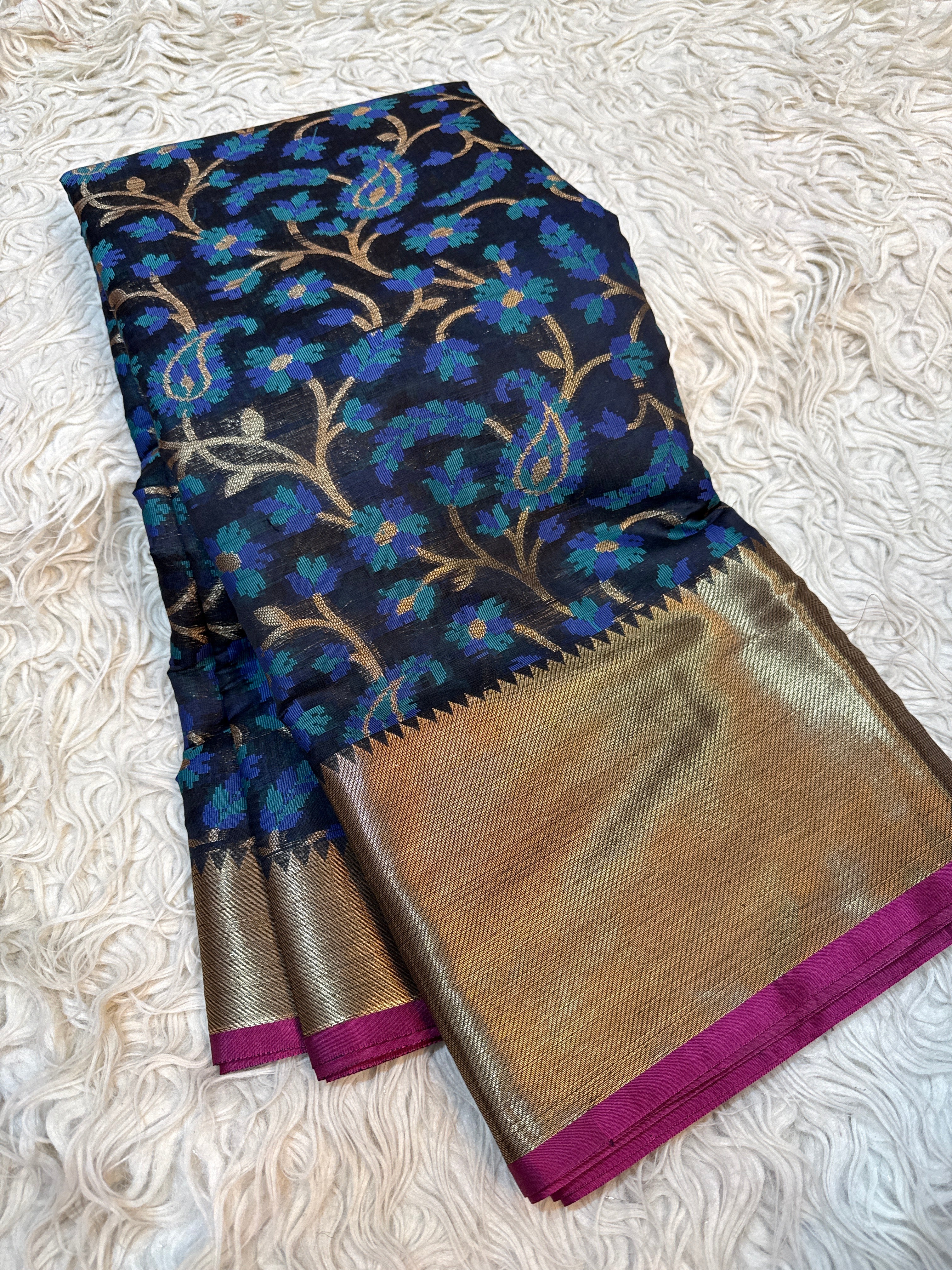 Semi katan Banarasi saree