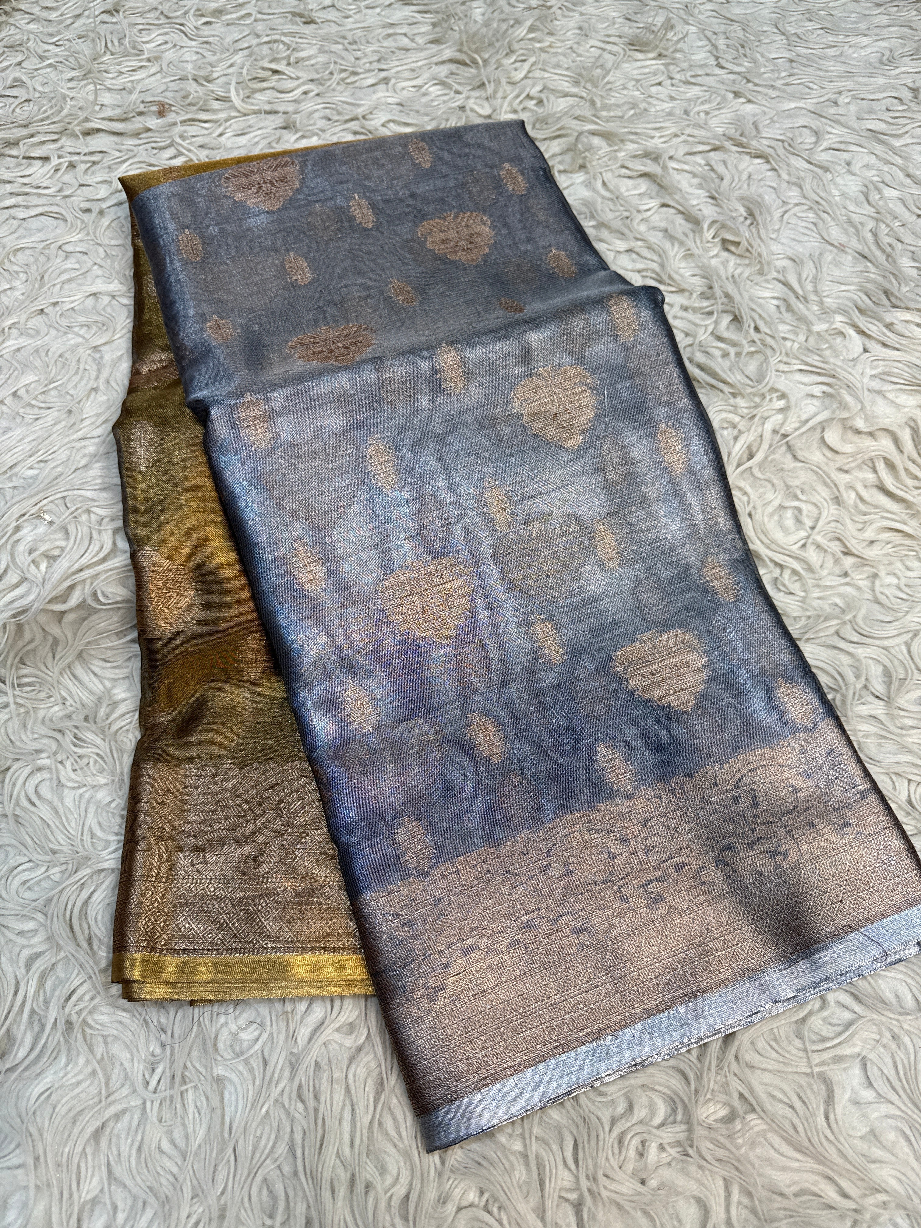 Tissue Banarasi saree
