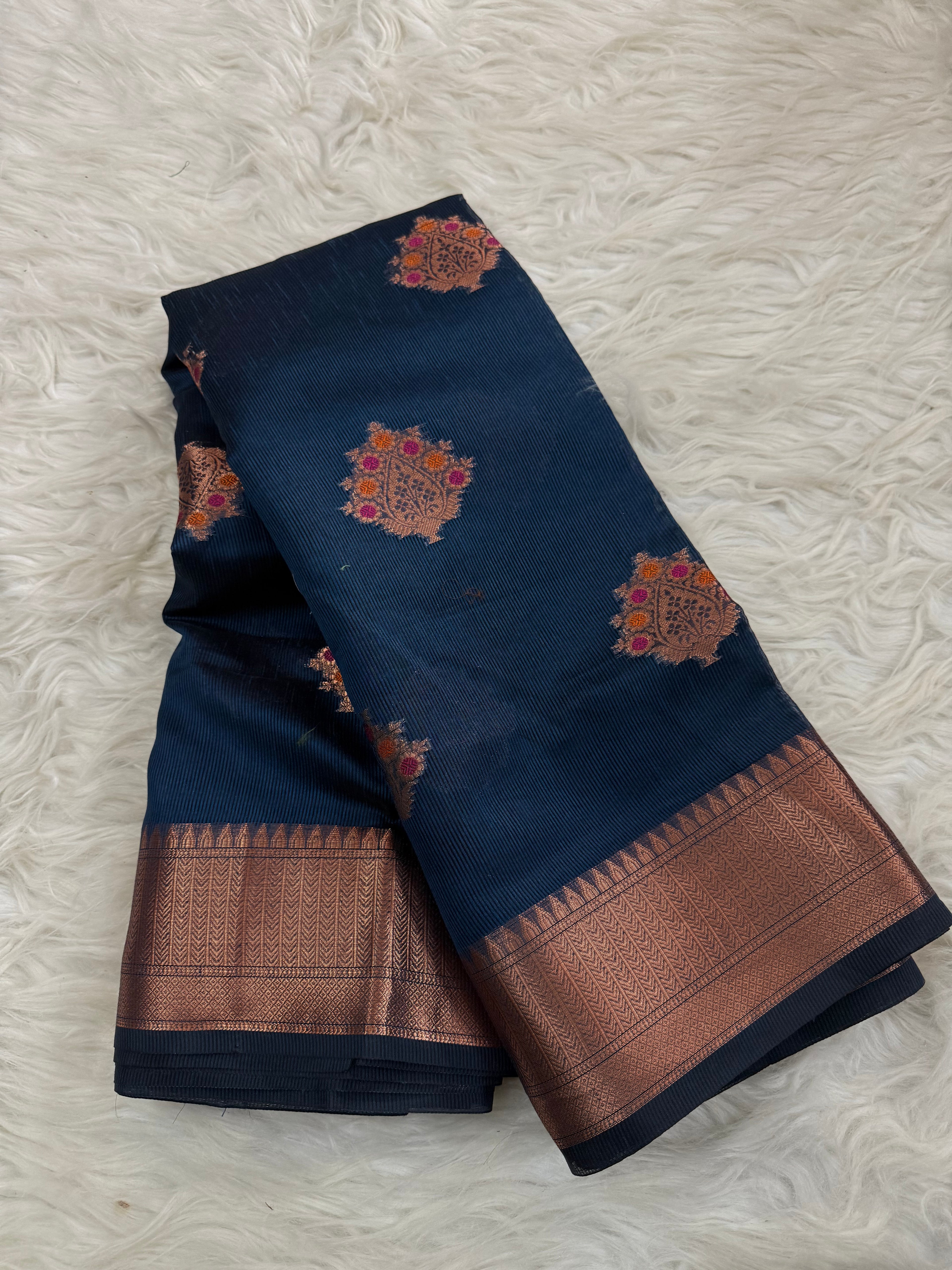 Khadi organza Silk Saree