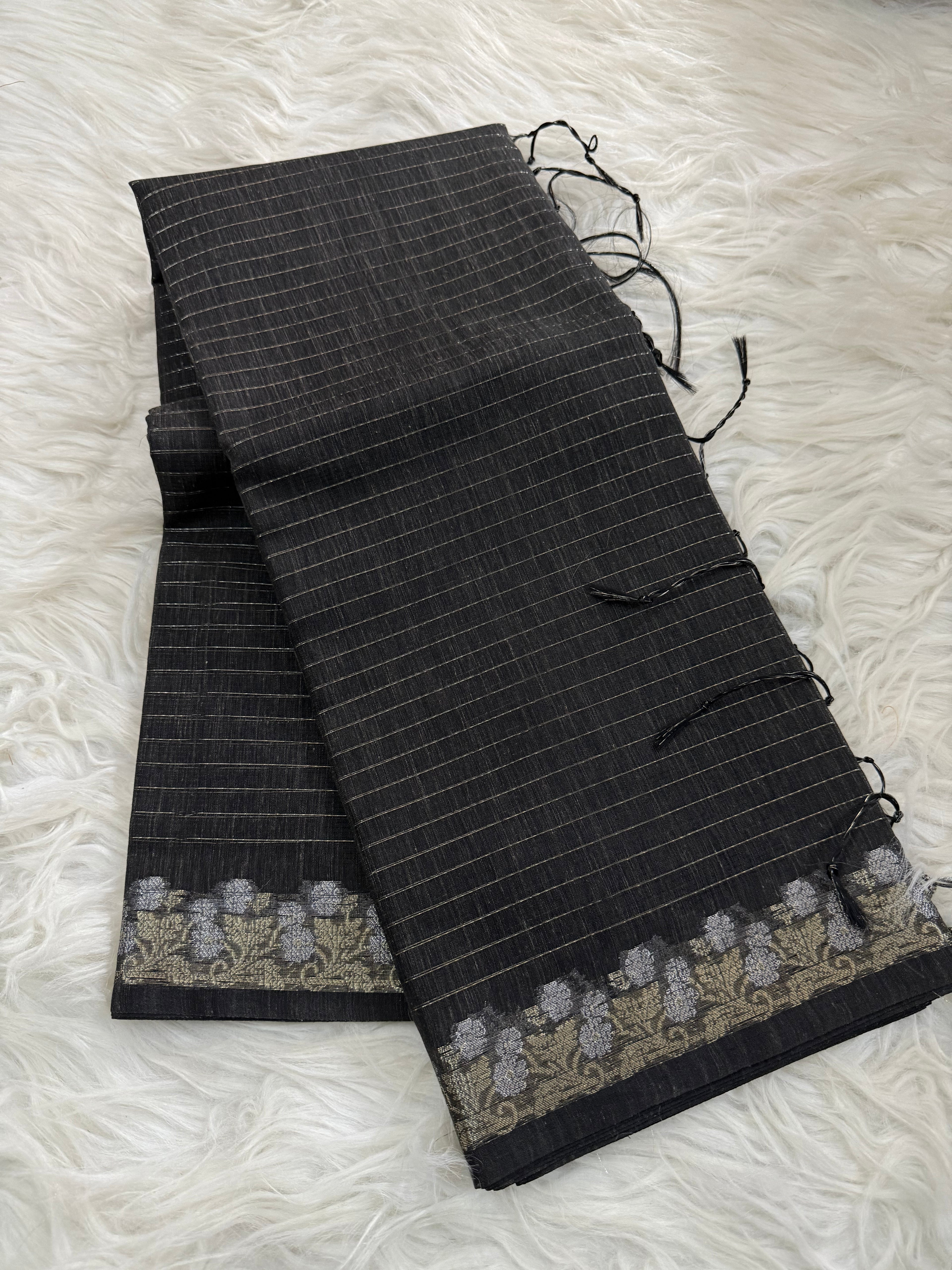 Black Mangalgiri Silk Saree