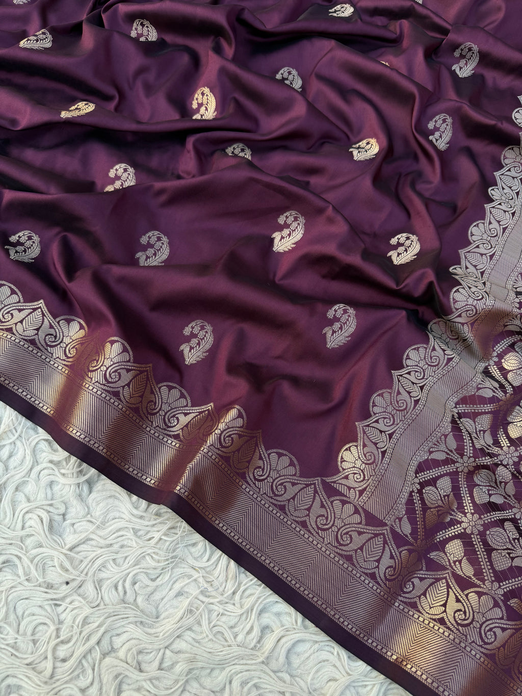 Rare wine shade Semi mashru katan Banarasi saree