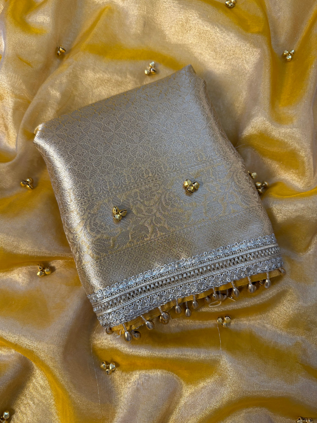 Banarasi tissue saree X ghungroo work