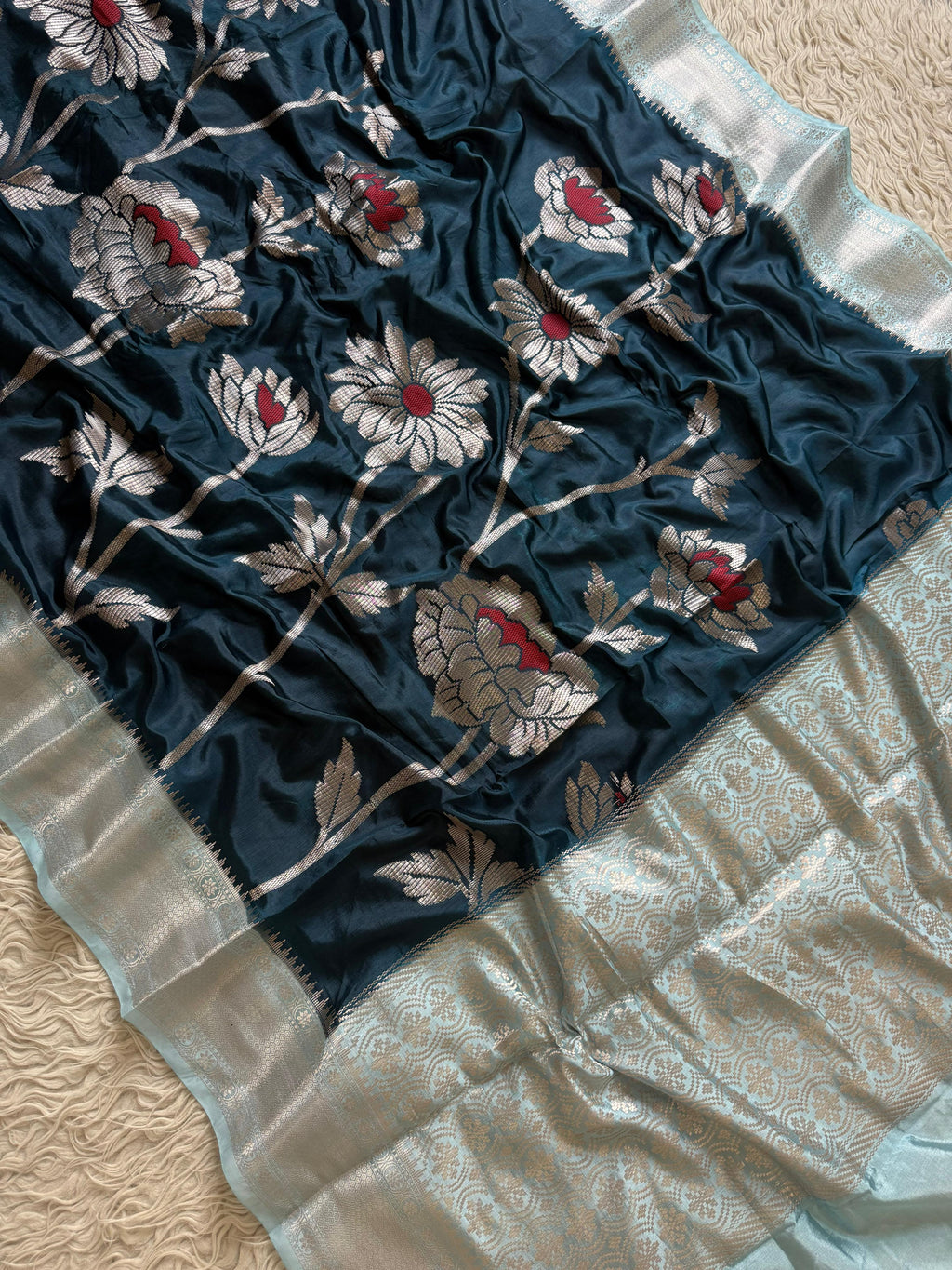 Chiniya Banarasi Saree with minakari unique design concept