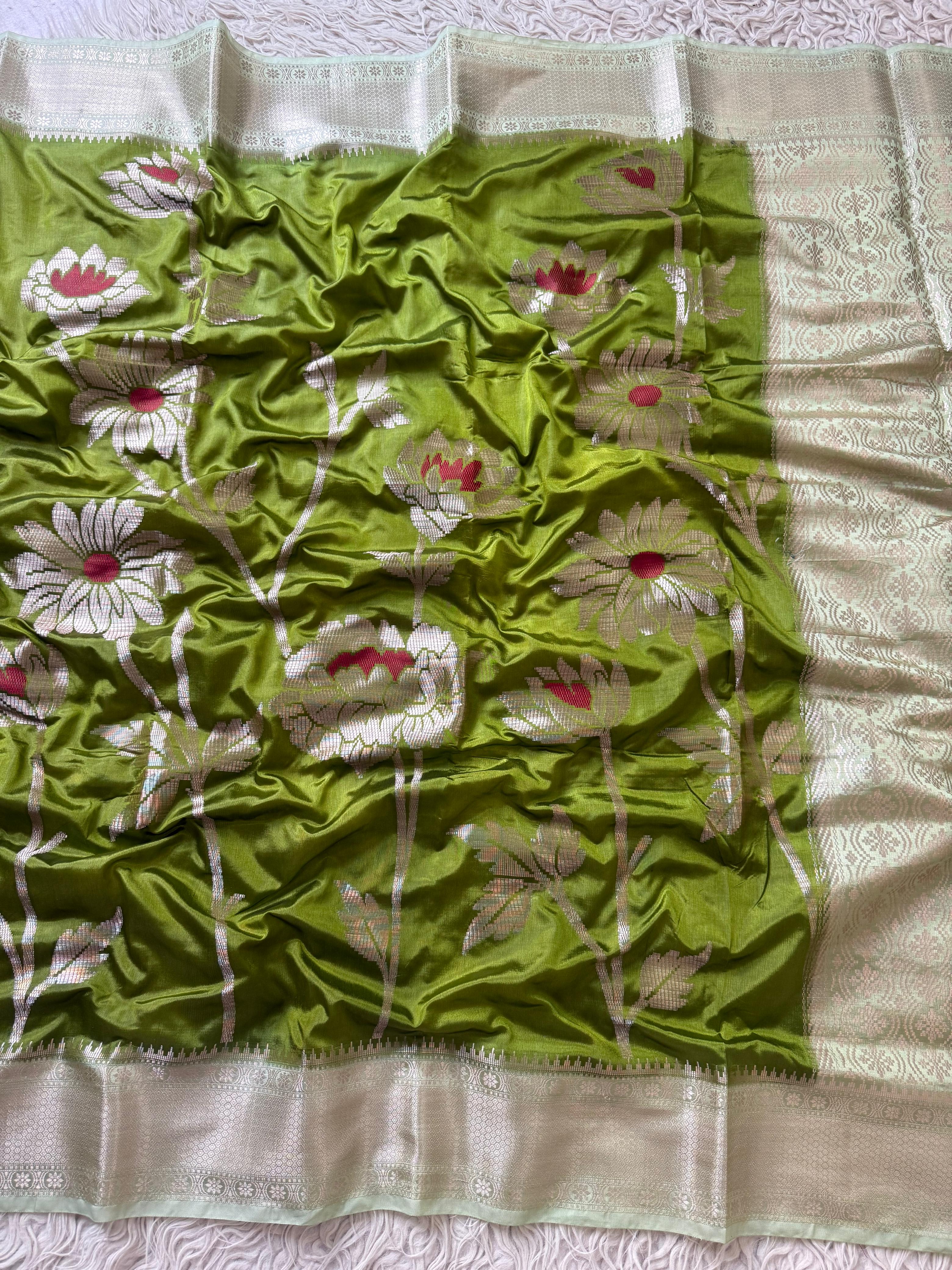 Chiniya Banarasi Saree with minakari unique design concept