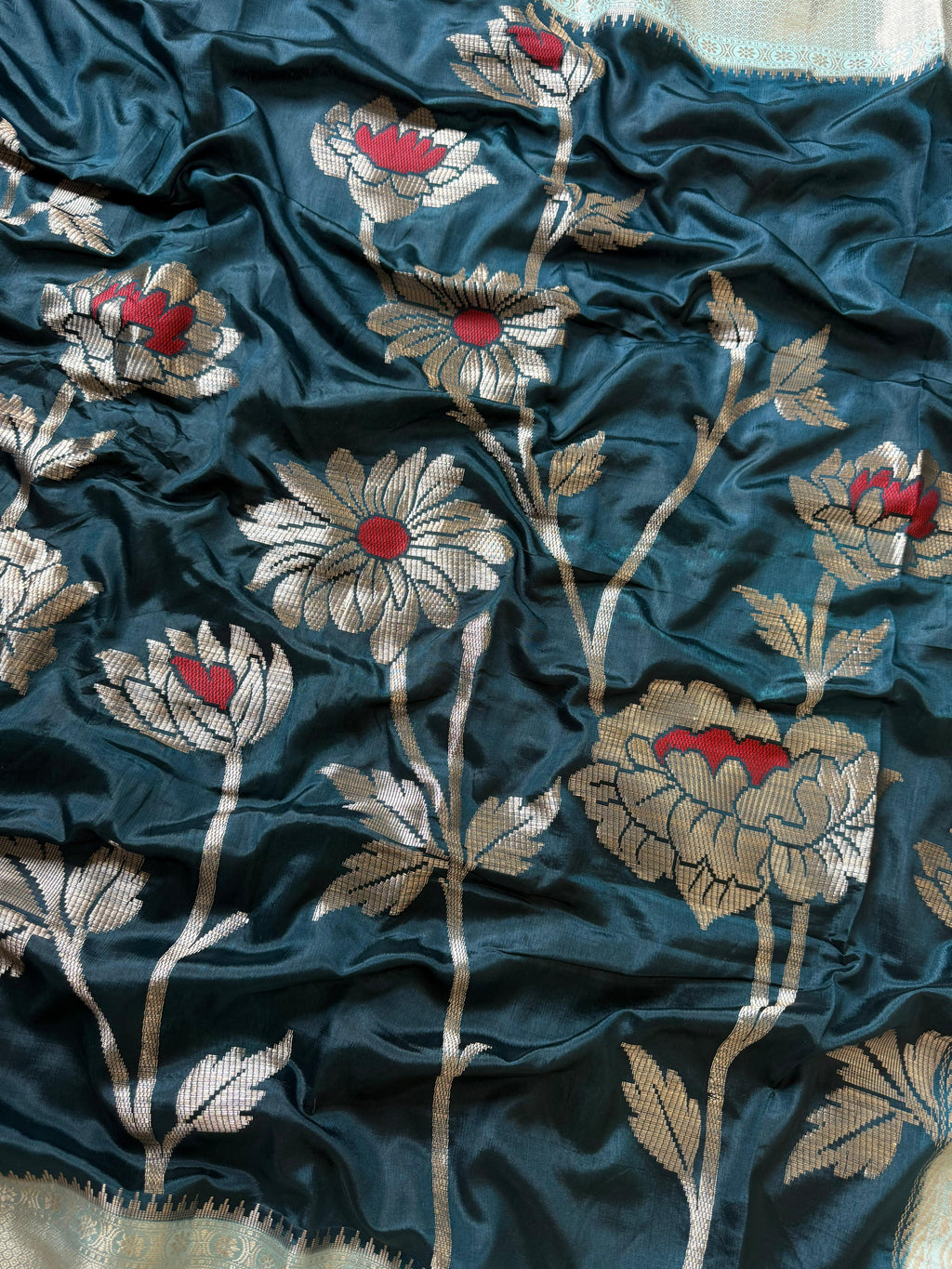 Chiniya Banarasi Saree with minakari unique design concept